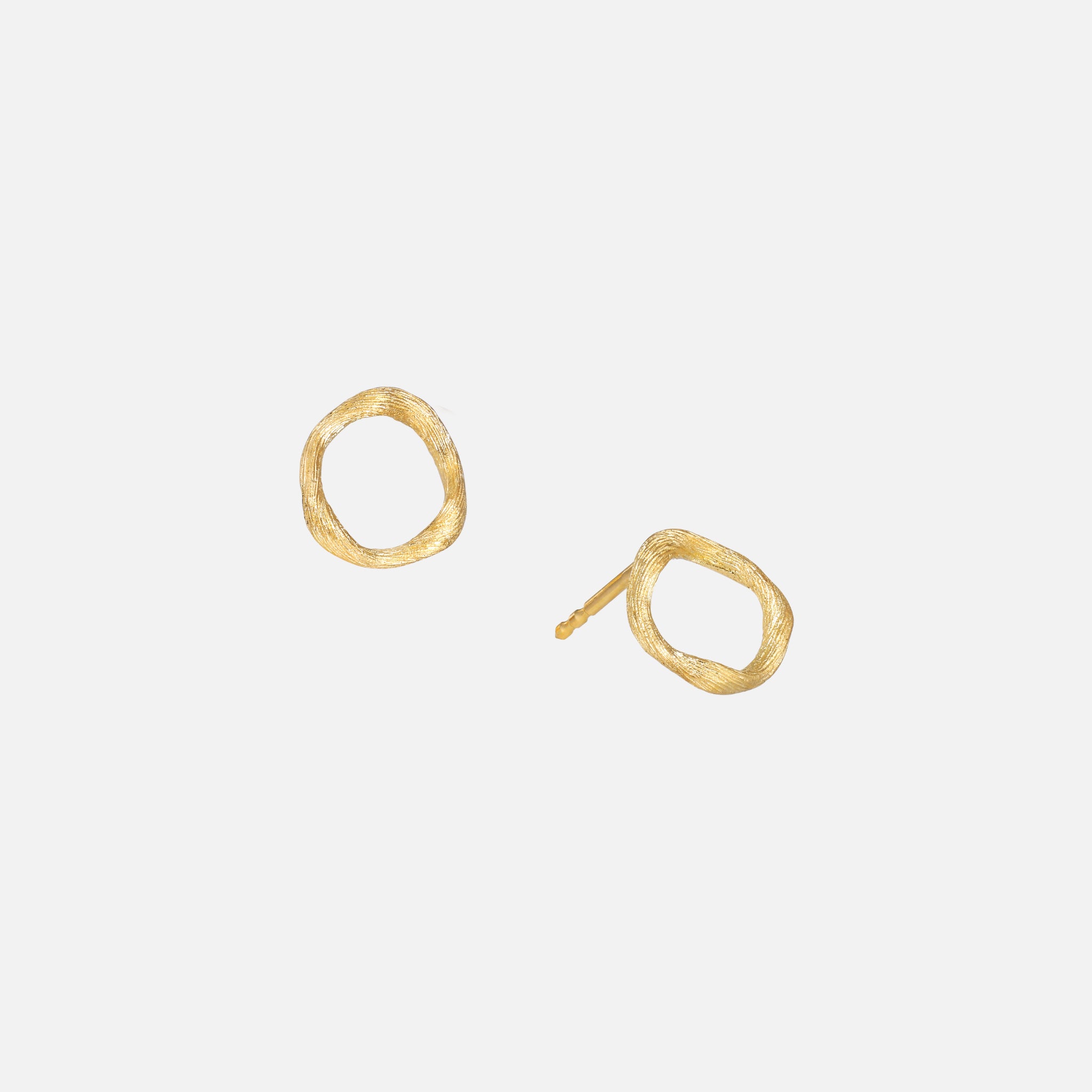 Vega Loop Earrings Medium