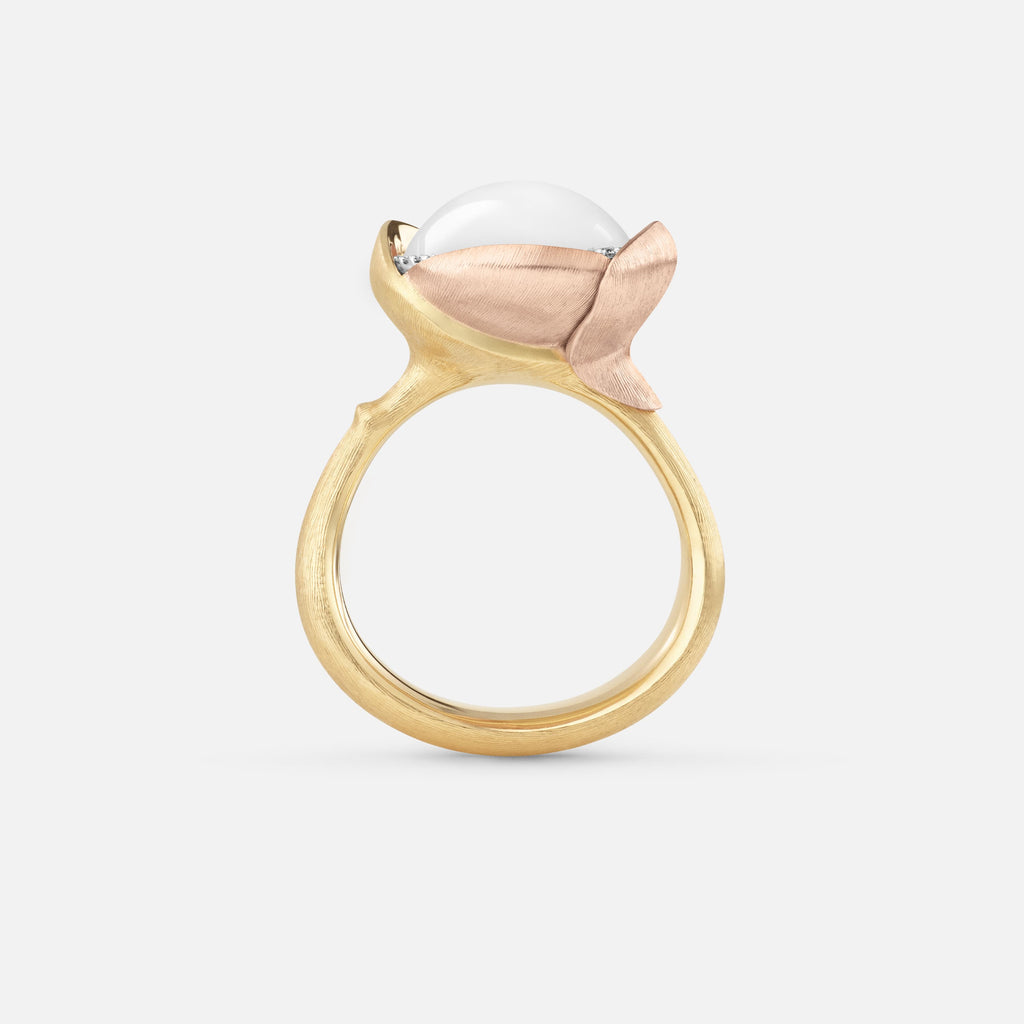 Lotus Ring 3 White Moonstone