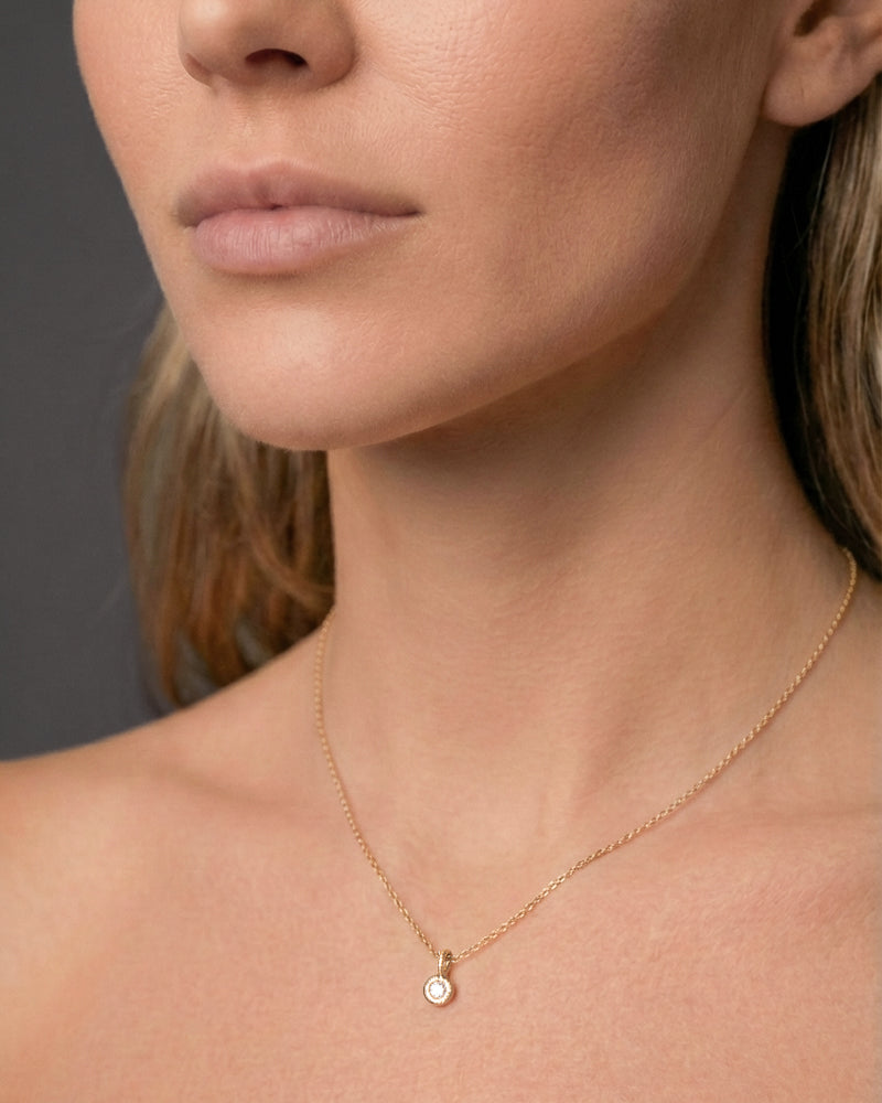 Glory Pendant Medium