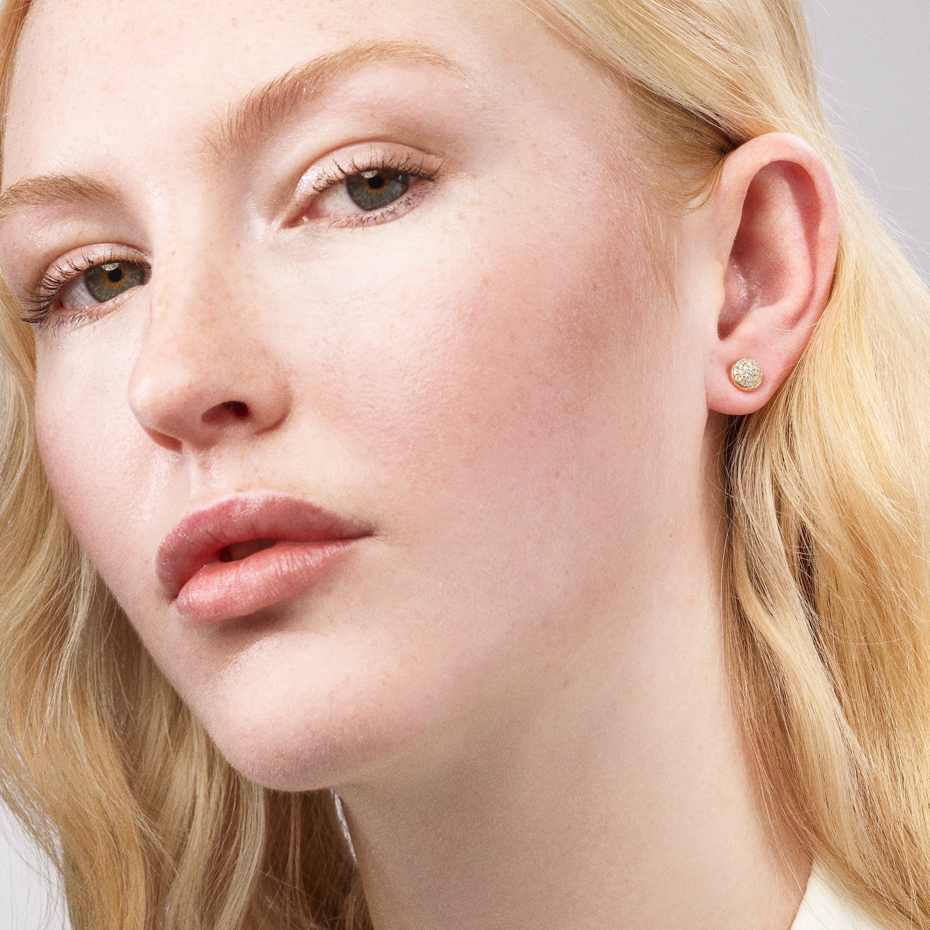 Lotus Stud Earrings Pavé