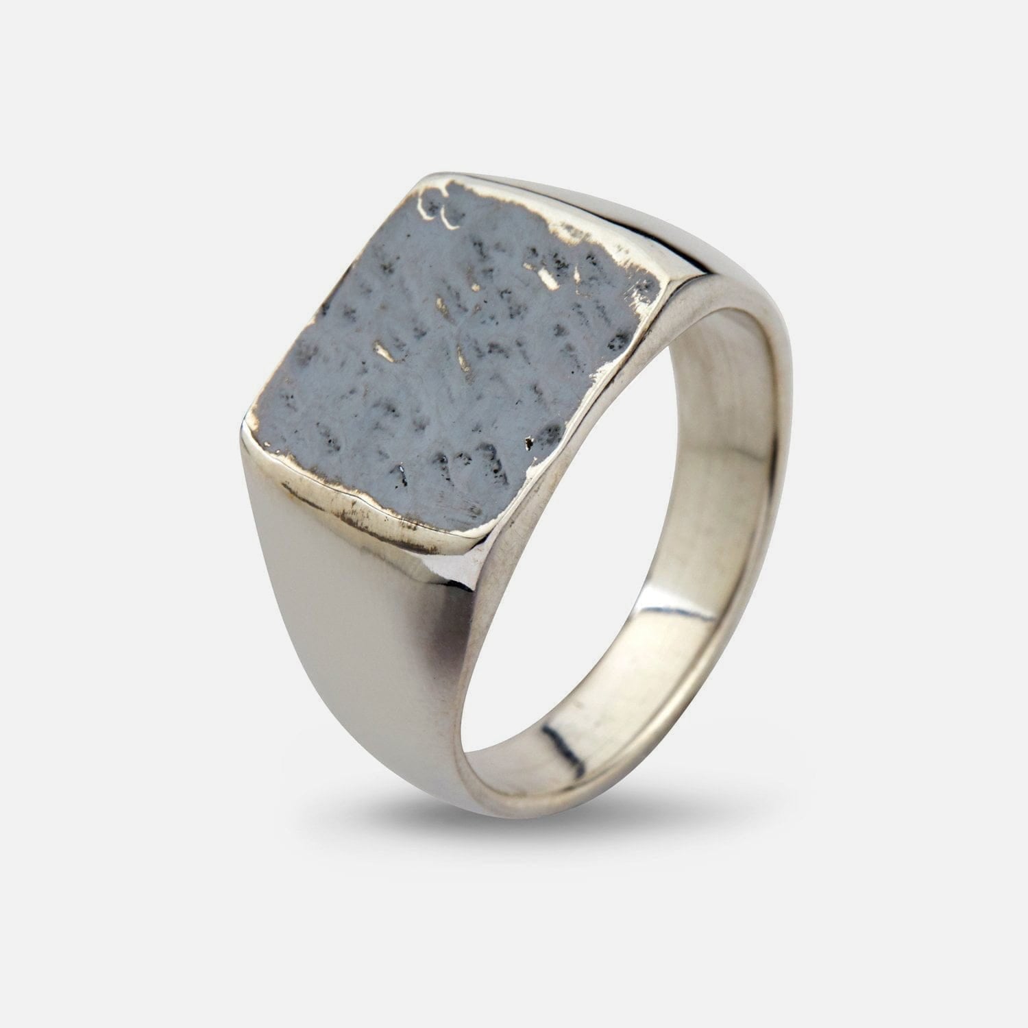 Cushion Hammered Ring