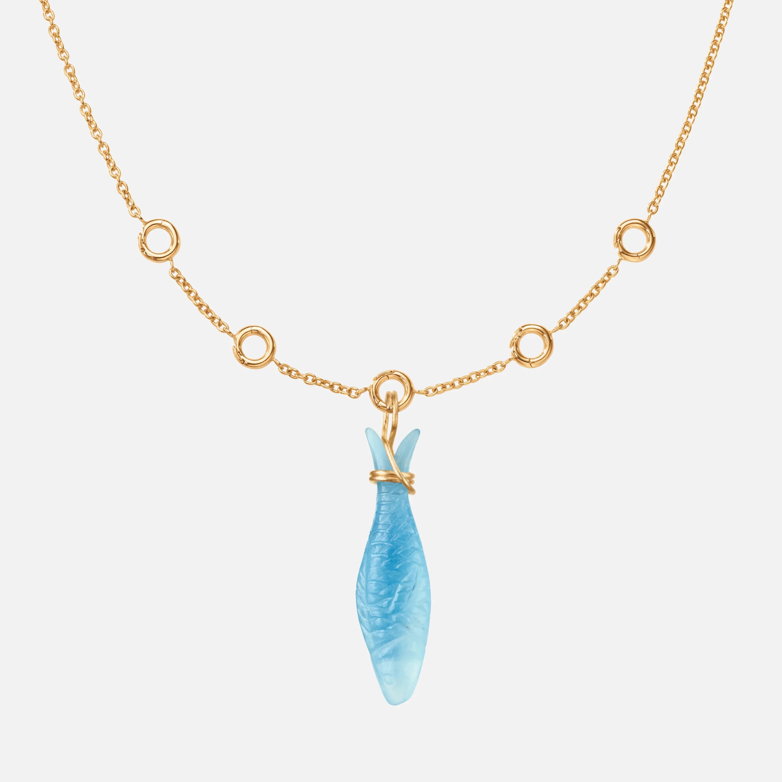 Young Fish Collier