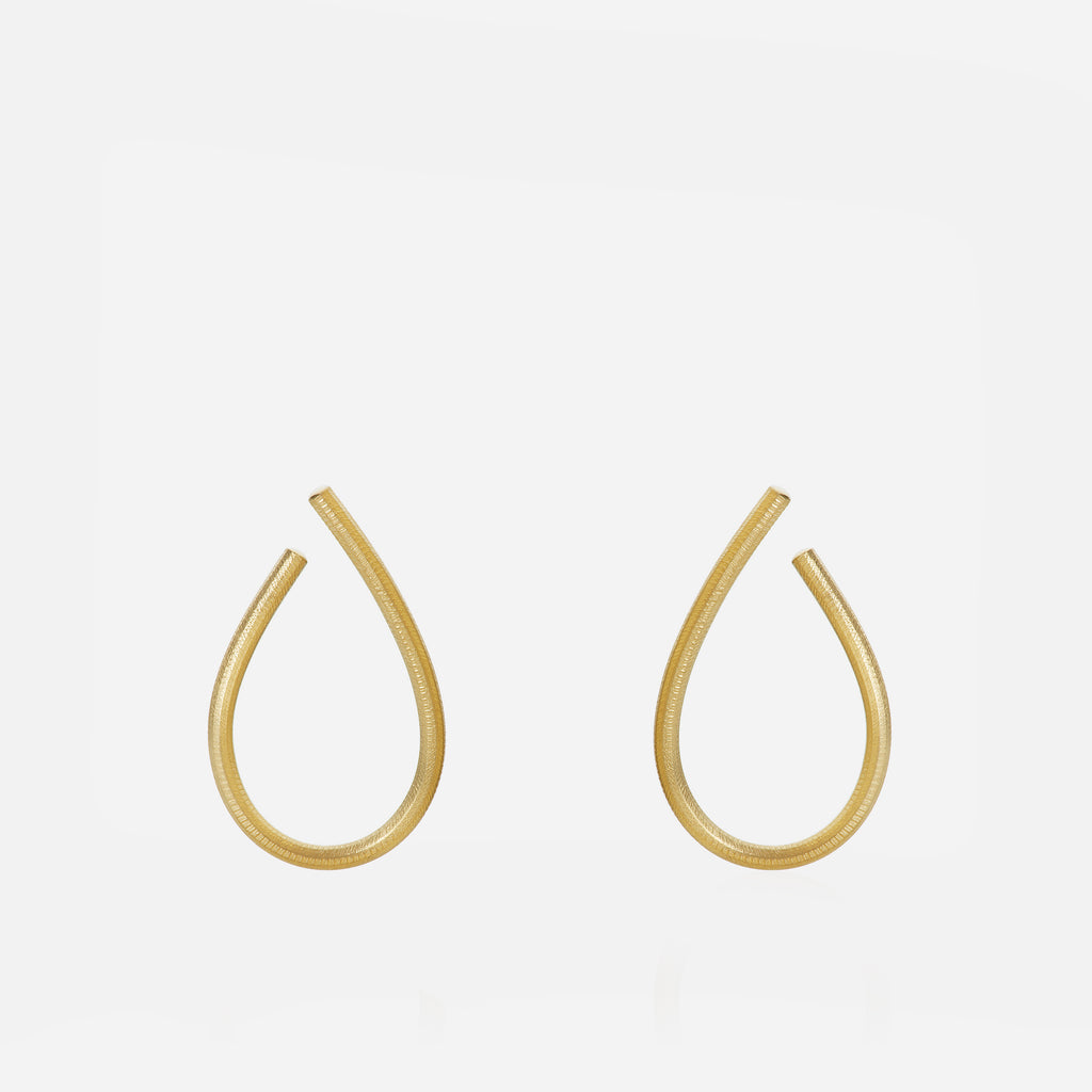 Kharisma Earrings Medium