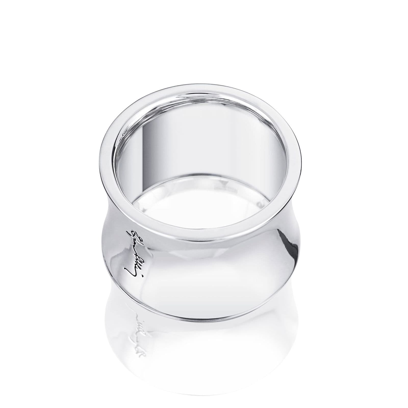 Hooked On Simone Ring